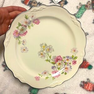 Vintage Homer Laughlin Virginia Rose Dinnerplate dinnerware